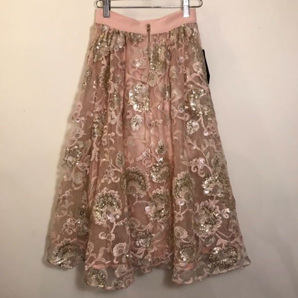 🎉NWT🎉 Bebe sequin skirt - Picture 7 of 7